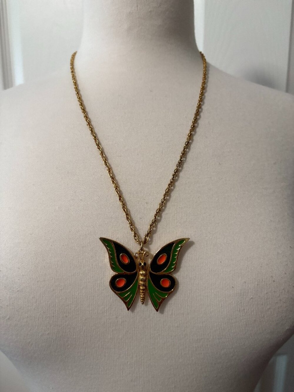 Vintage Enamel Butterfly Pendant with 24 Inch Gold Tone Rope Chain